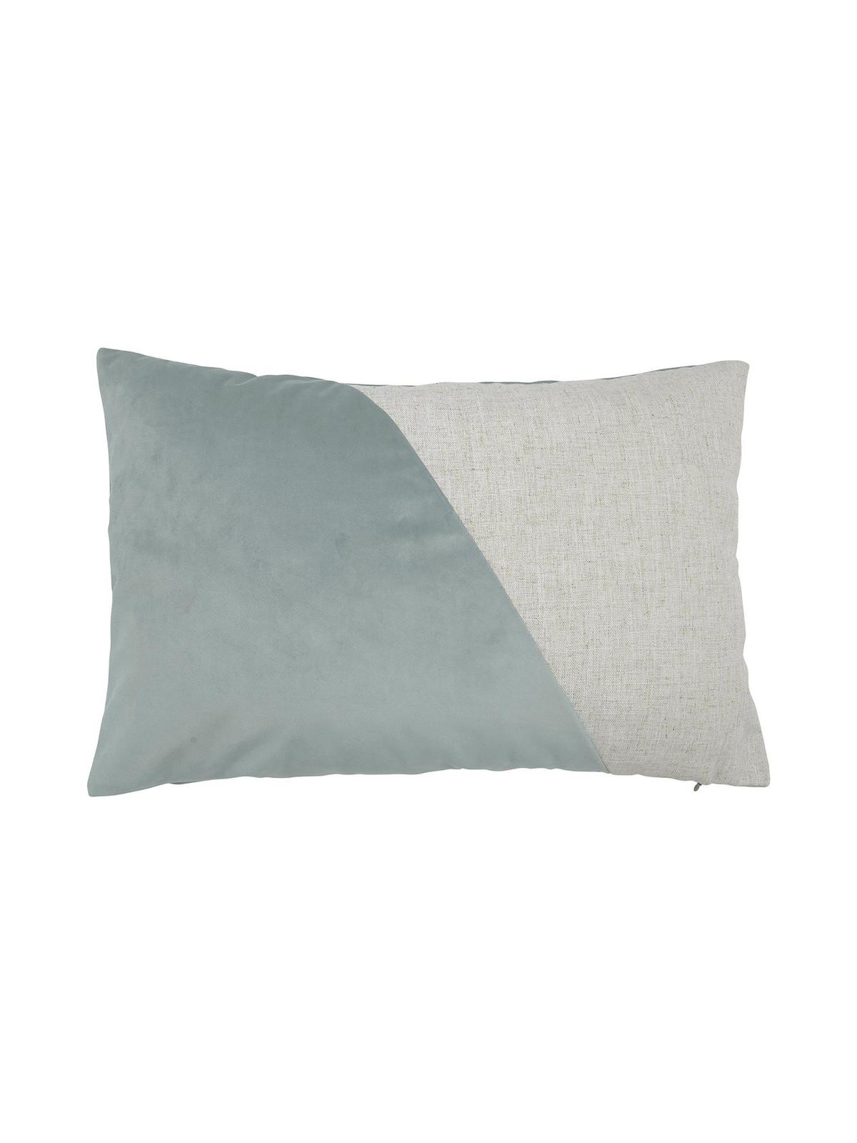 Cushion cover Inger in velvet Ice blue